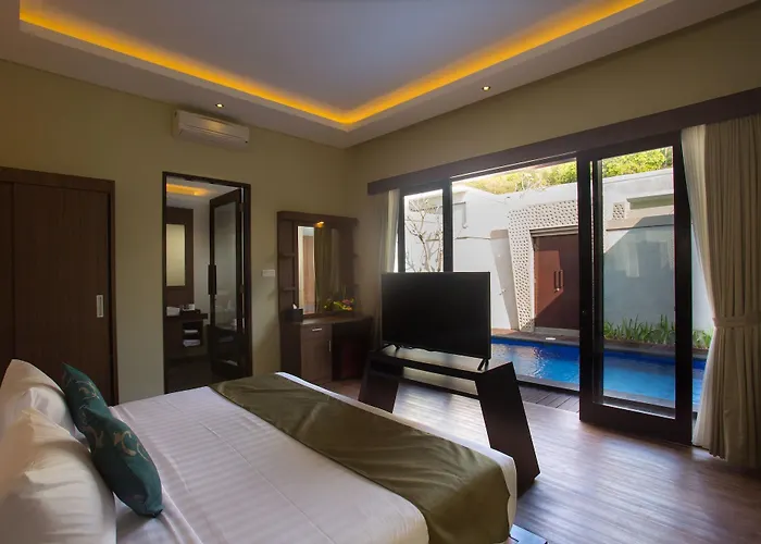 Hotel Buana Bali Luxury & *