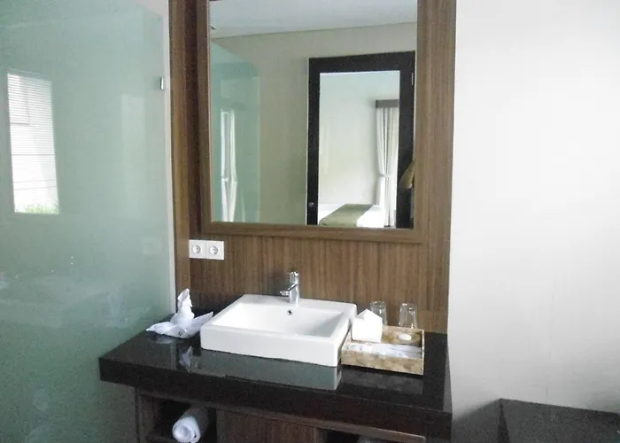 Hotel Buana Bali Luxury & Jimbaran (Bali)