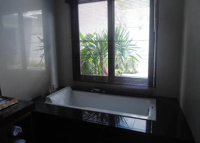 Hotel Buana Bali Luxury &