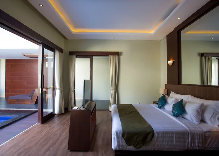 Hotel Buana Bali Luxury & *